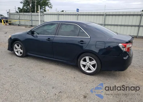 2012 Toyota Camry Base z USA, uszkodzony, nr VIN 4T1BF1FK8CU111572